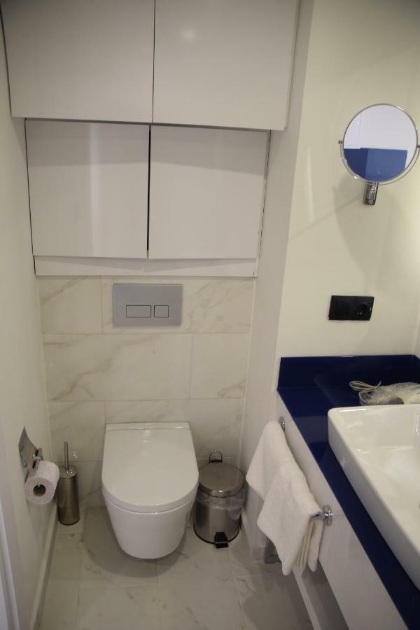 Trip Batumi Aparthotel Екстериор снимка